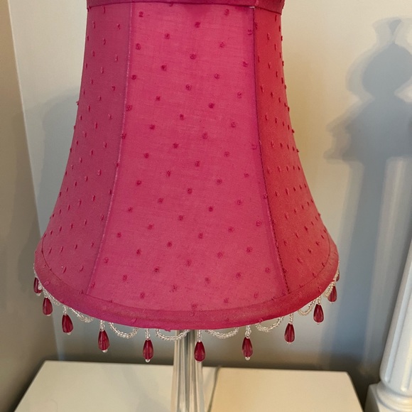 Beautiful girls 21 inch Nightstand Lamp! - Picture 3 of 5